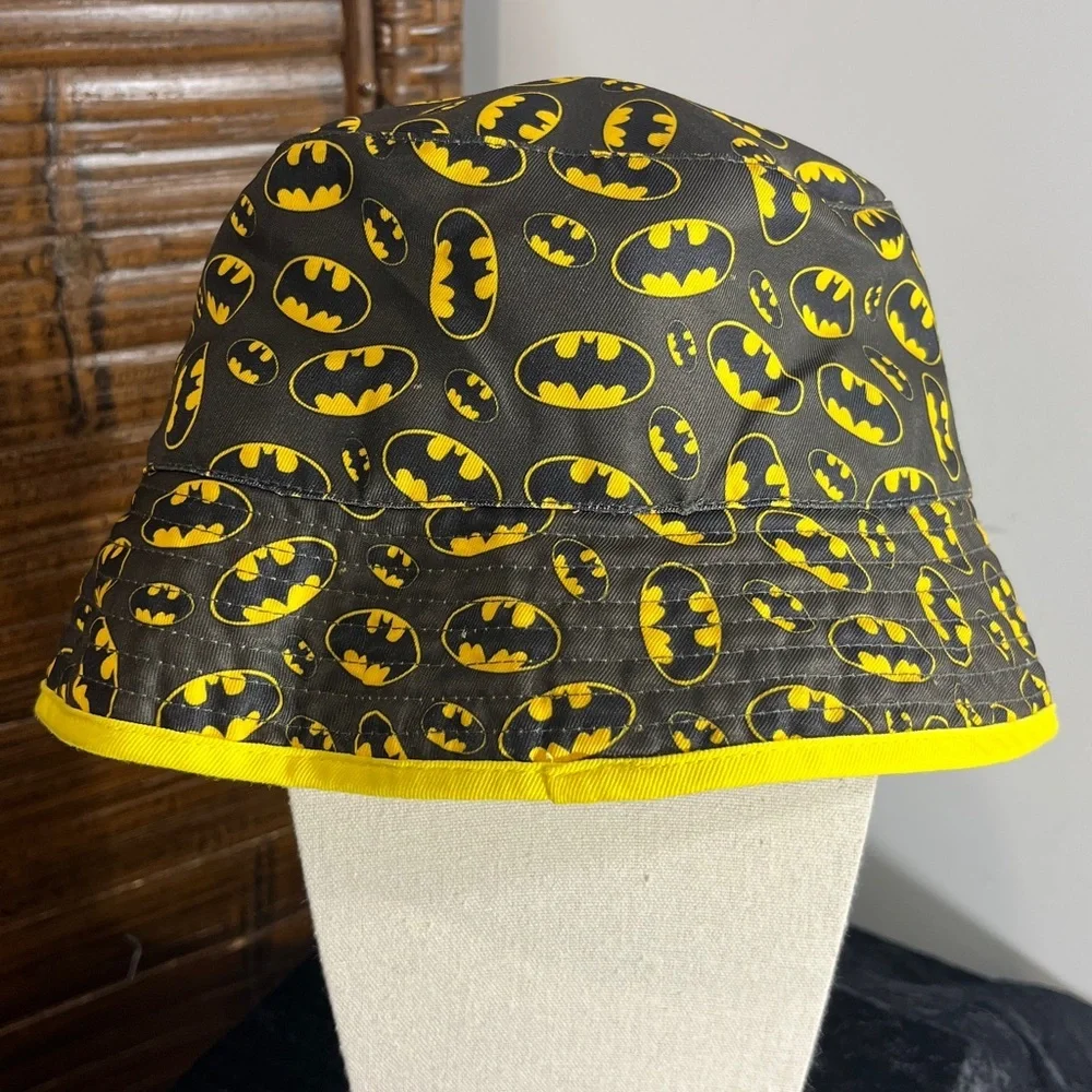 Batman Kids Bucket Hat - Black and Gray with Yellow Trim, OSFM youth